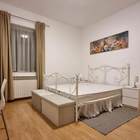 Jasmin Pula